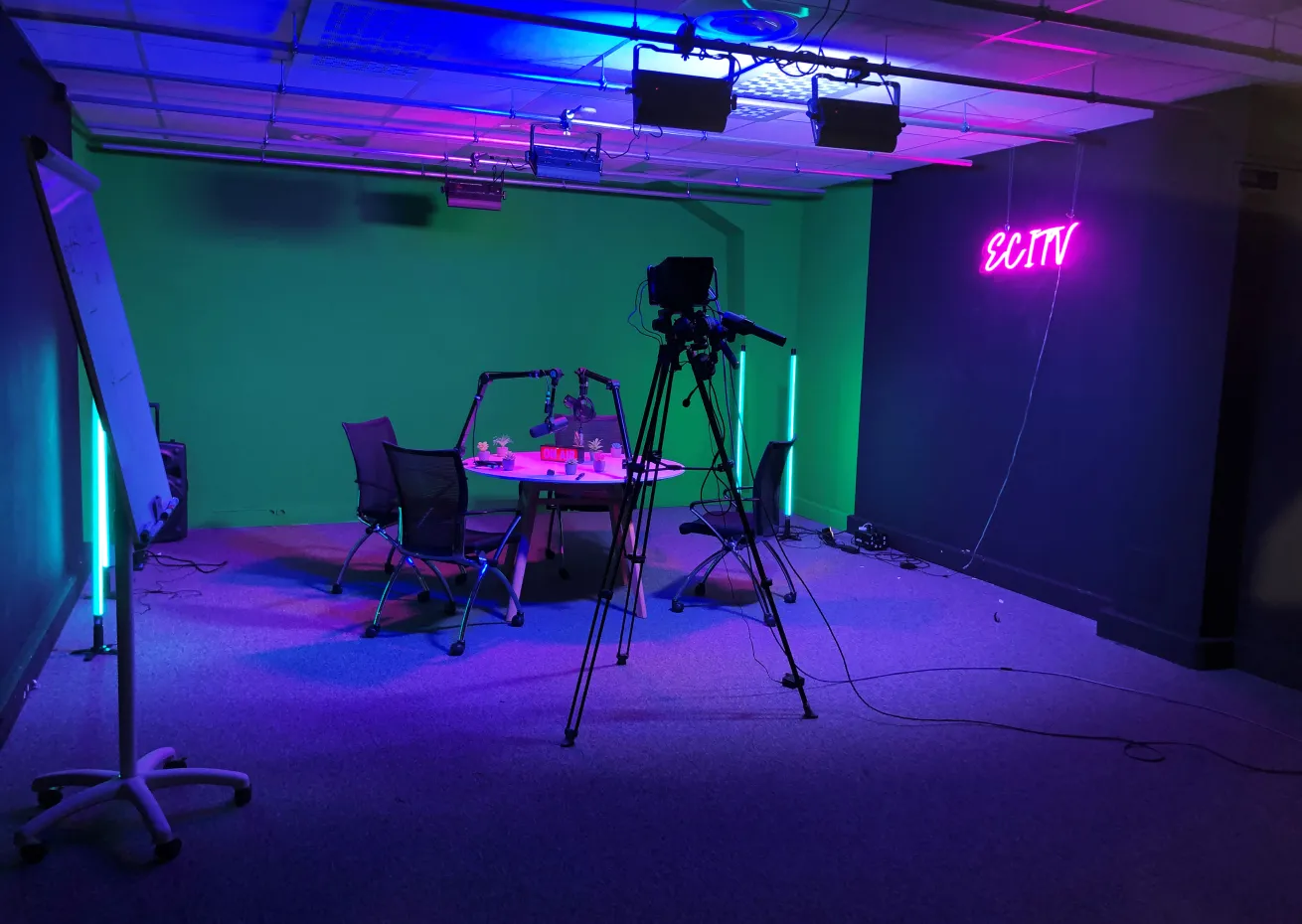 Studio de tournage ECITV financé grâce à la taxe d'apprentissage